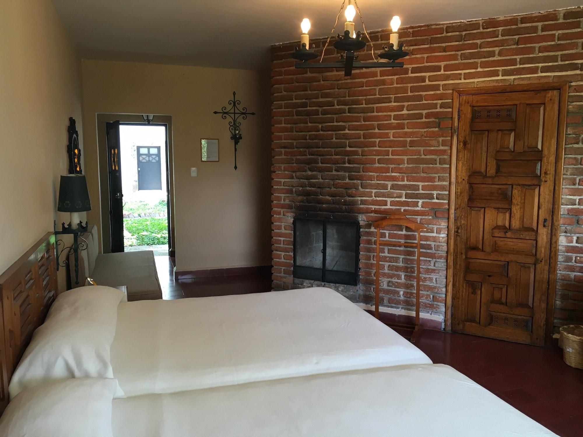 Rancho Hotel Atascadero سان ميغيل دي الليندي المظهر الخارجي الصورة