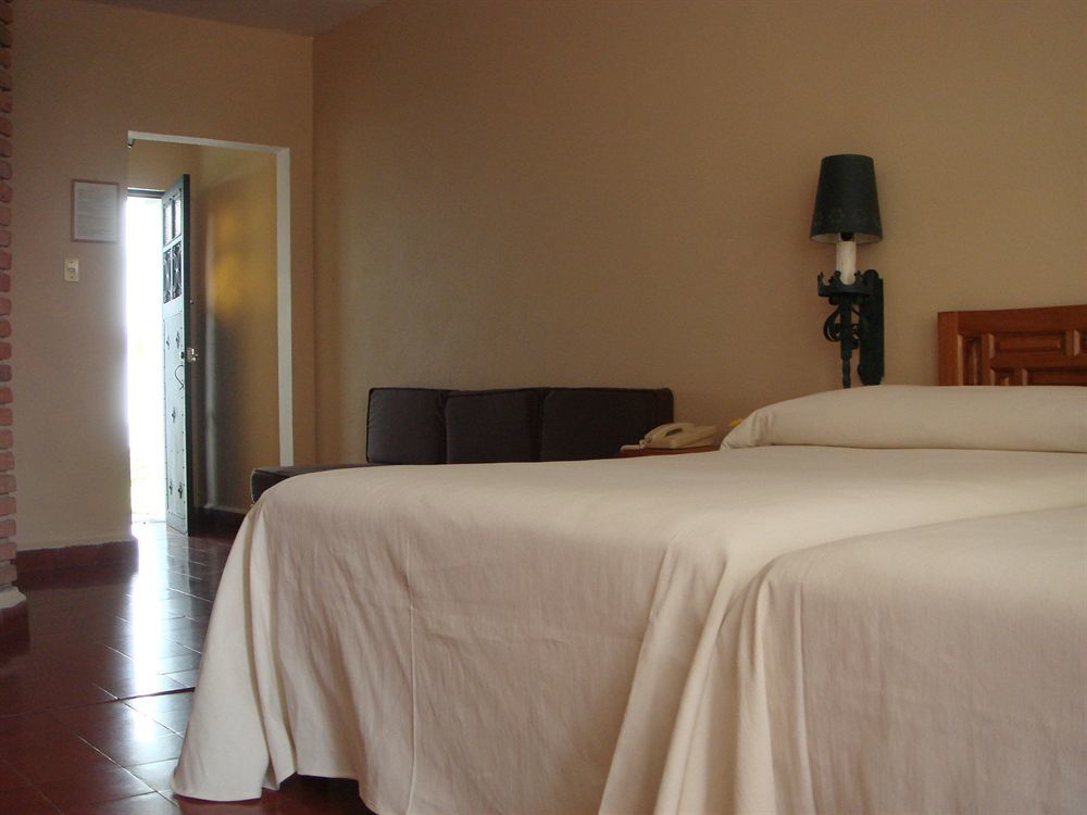 Rancho Hotel Atascadero سان ميغيل دي الليندي المظهر الخارجي الصورة